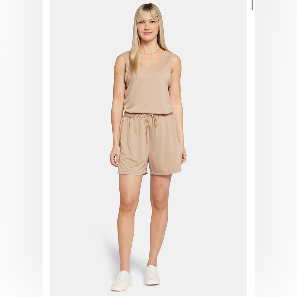 NYDJ - Tank and Shorts Lounge Set - taupe - Size S/M